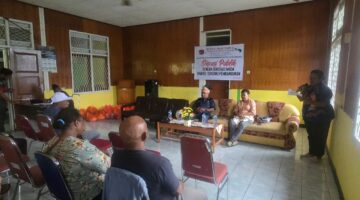 Dewan Adat Papua Gelar Diskusi Publik di Nabire: Dorong Generasi Muda Ubah Mindset dan Bagikan 35 Paket Sembako