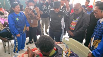 Sentuh Luka Kemanusiaan di Puncak, Gubernur dan wakil gubernur Papua Tengah Pastikan Korban Terlindungi dan Masa Depan Anak-anak Terjaga